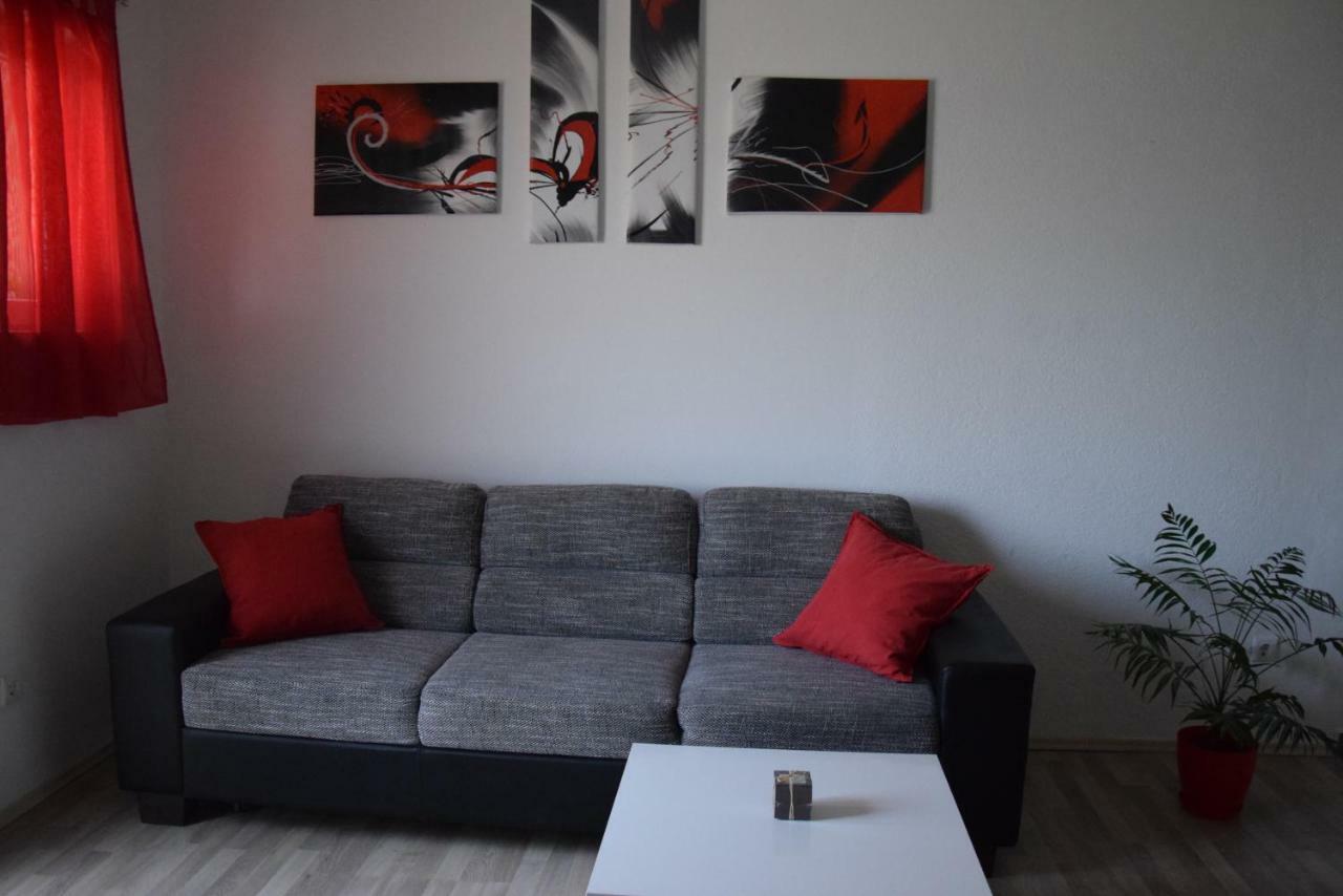 Apartman Ana Apartment ซาลี ภายนอก รูปภาพ