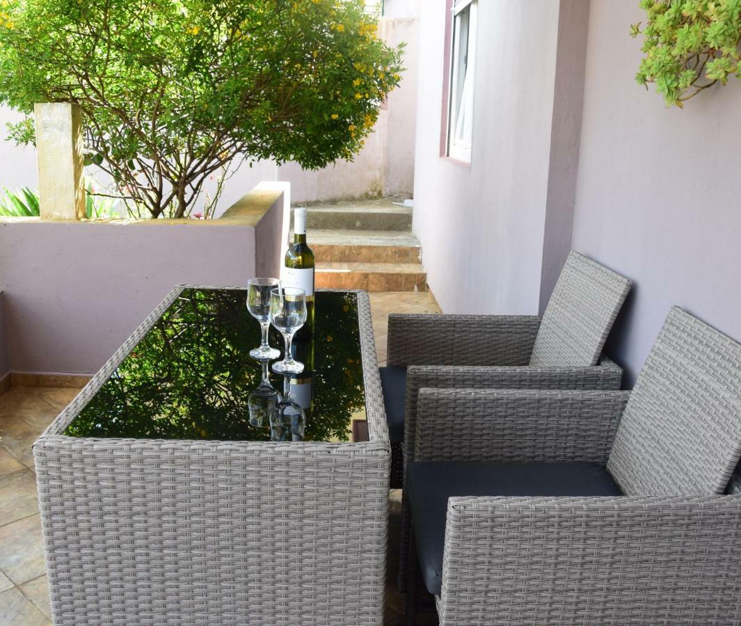 Apartman Ana Apartment ซาลี ภายนอก รูปภาพ